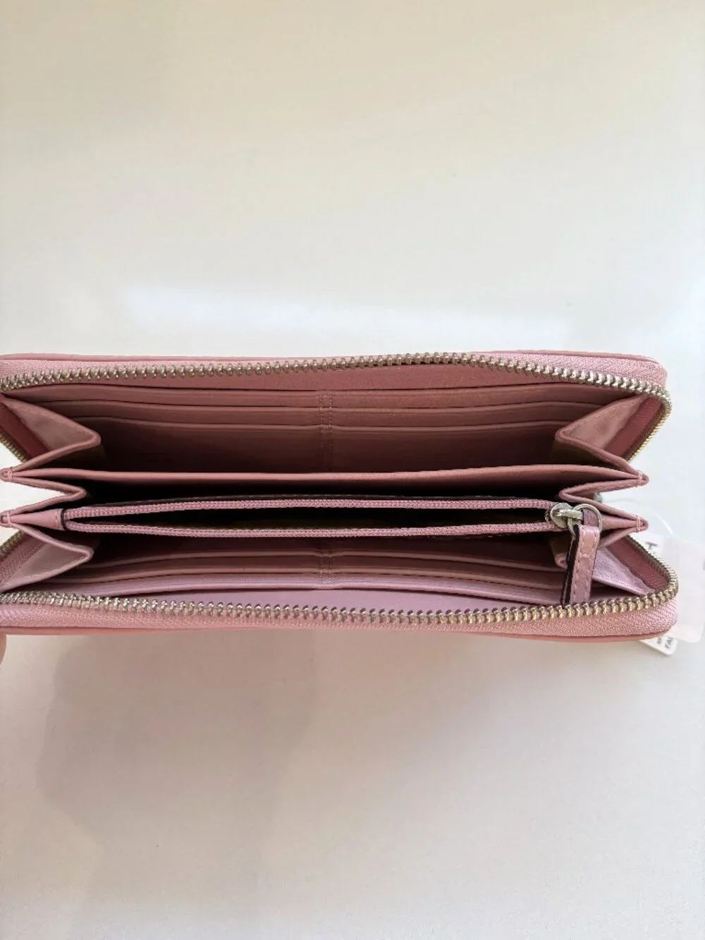 Coach Chelsea Pebbled Leather Accordion Zip Around Wallet Blush Pink 40596 NEW